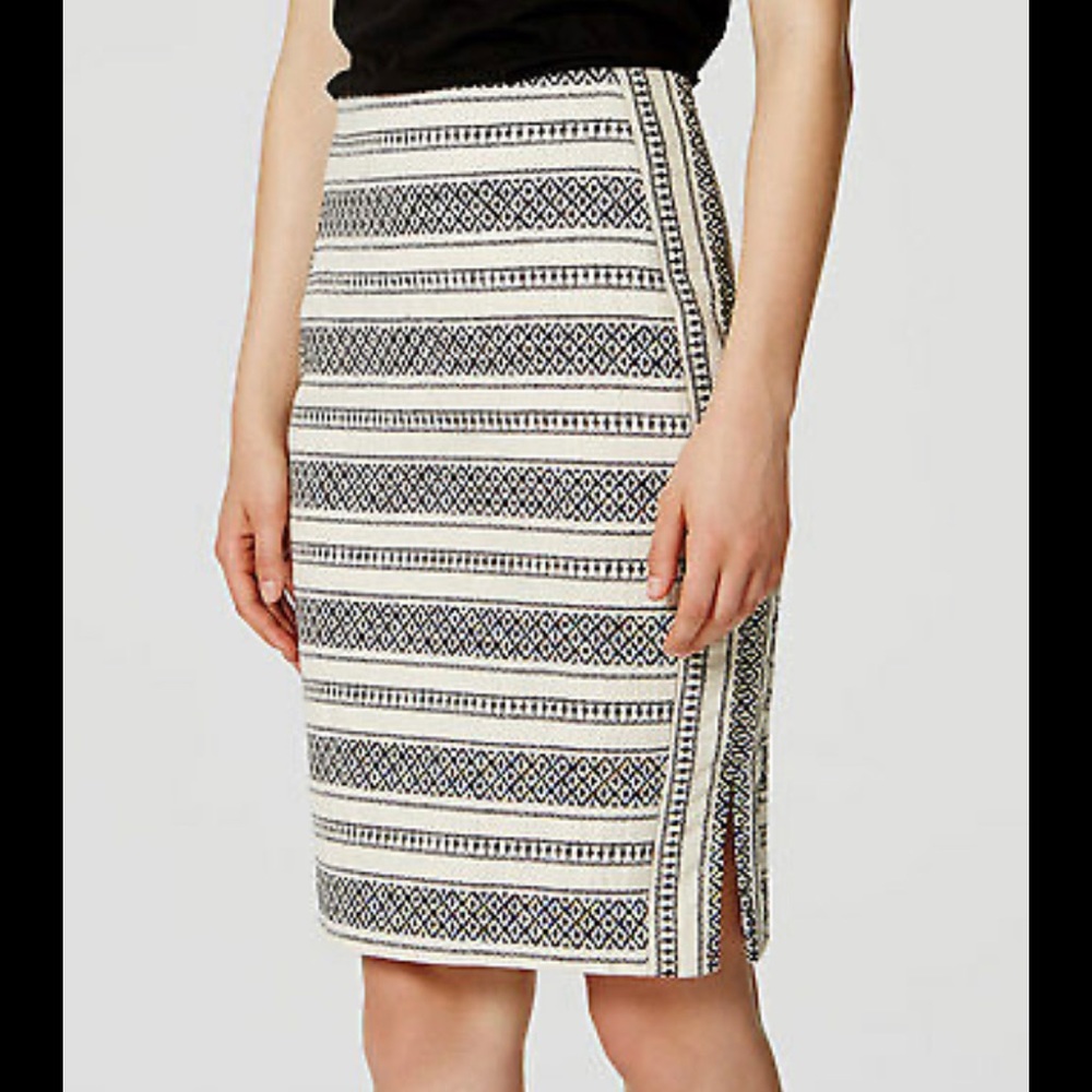 Ann Taylor LOFT Mosaic geometric Striped Pencil Skirt - Picture 1 of 8